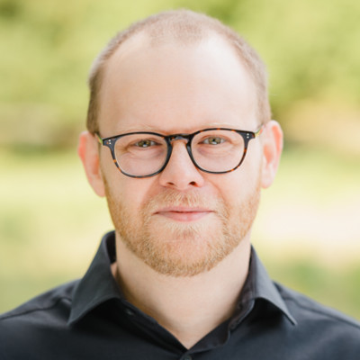 Porträt Sascha Theobald – Sparringspartner für Positionierung